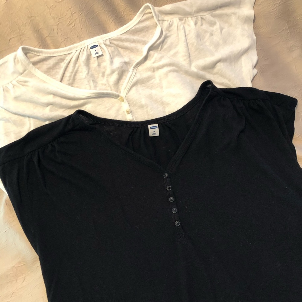 FINAL DAYS-STORE CLOSING Old Navy Short-Sleeved Linen Look Henley Tee